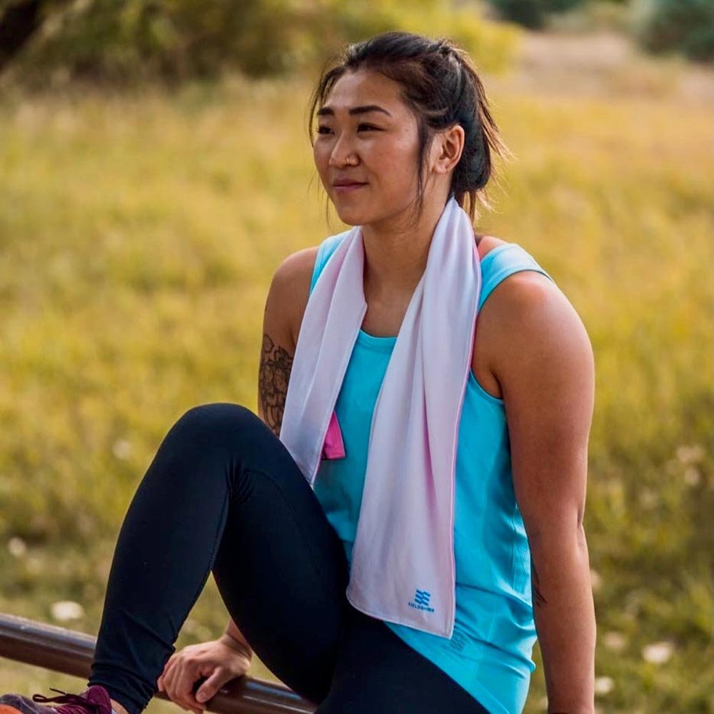 Mobile Cooling MCUA01 Moisture - Wicking Lightweight Towel - Gorvex.com