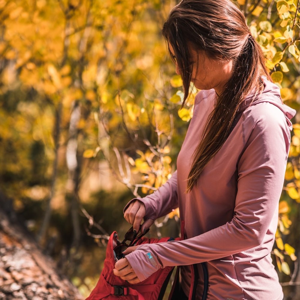 Mobile Cooling MCWT03 Women's Fast Drying Sun Protection Hooded Tee - Gorvex.com